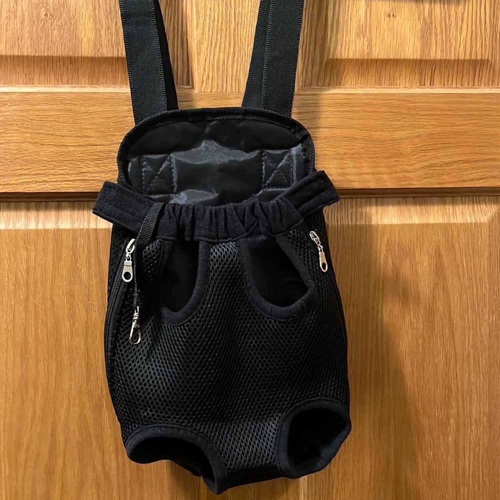 NWOT Medium black pet backpack